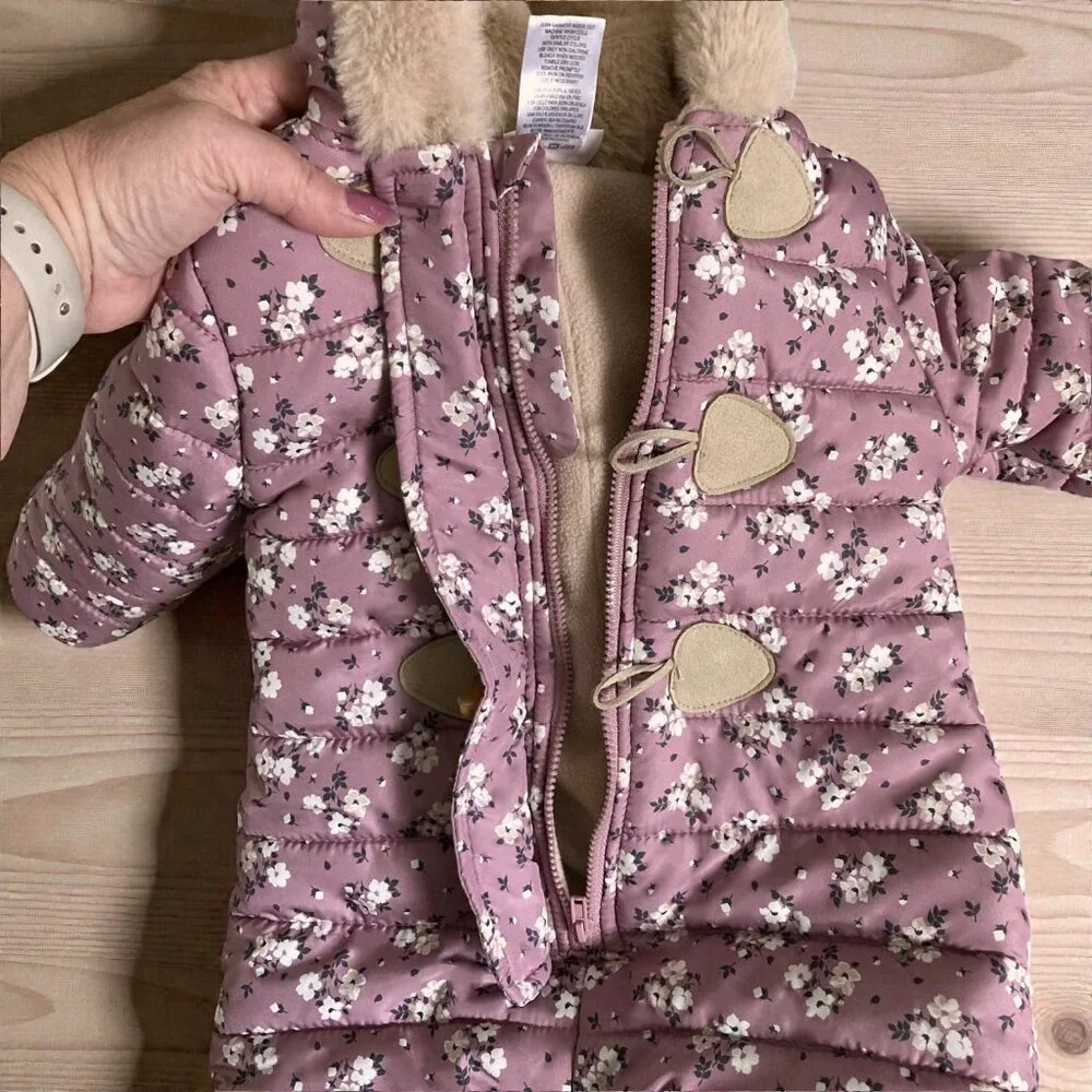 Nicole Miller New York, Baby Girl Outerwear Snowsuit Pink Floral Sz 6-9M - Picture 3 of 9